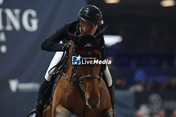 09/11/2024 - Filippo Bassan riding Cerruti de Kreisker in action during International Winning Round CSI5*- W Trophy n.5 presented by Crivelli at Jumping Verona, Pala Fimauto on November 9, 2024, Verona, Italy. - CSI5*- W PREMIO N.5 PRESENTED BY CRIVELLI WINNING ROUND CATEGORY - INTERNAZIONALI - EQUITAZIONE