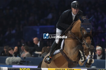 09/11/2024 - Jordy van Massenhove riding Verdiamo Z in action during International Winning Round CSI5*- W Trophy n.5 presented by Crivelli at Jumping Verona, Pala Fimauto on November 9, 2024, Verona, Italy. - CSI5*- W PREMIO N.5 PRESENTED BY CRIVELLI WINNING ROUND CATEGORY - INTERNAZIONALI - EQUITAZIONE