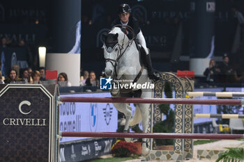 09/11/2024 - Kyle Timm riding Casino Calvin in action during International Winning Round CSI5*- W Trophy n.5 presented by Crivelli at Jumping Verona, Pala Fimauto on November 9, 2024, Verona, Italy. - CSI5*- W PREMIO N.5 PRESENTED BY CRIVELLI WINNING ROUND CATEGORY - INTERNAZIONALI - EQUITAZIONE