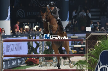 09/11/2024 - Andreas Schou riding Billy Matador in action during International Winning Round CSI5*- W Trophy n.5 presented by Crivelli at Jumping Verona, Pala Fimauto on November 9, 2024, Verona, Italy. - CSI5*- W PREMIO N.5 PRESENTED BY CRIVELLI WINNING ROUND CATEGORY - INTERNAZIONALI - EQUITAZIONE