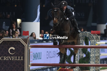 09/11/2024 - Julien Anquetin riding Flamby des Forets in action during International Winning Round CSI5*- W Trophy n.5 presented by Crivelli at Jumping Verona, Pala Fimauto on November 9, 2024, Verona, Italy. - CSI5*- W PREMIO N.5 PRESENTED BY CRIVELLI WINNING ROUND CATEGORY - INTERNAZIONALI - EQUITAZIONE