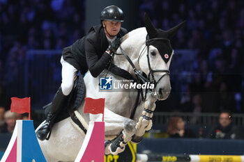 09/11/2024 - Jerome Guery riding Great Britain V in action during International Winning Round CSI5*- W Trophy n.5 presented by Crivelli at Jumping Verona, Pala Fimauto on November 9, 2024, Verona, Italy. - CSI5*- W PREMIO N.5 PRESENTED BY CRIVELLI WINNING ROUND CATEGORY - INTERNAZIONALI - EQUITAZIONE