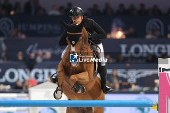 10/11/2024 - Jerome Guery riding Careca LS Elite in action during CSI5*- W Longines FEI Jumping World Cup 2024 Gran Prix presented by KASK, at Pala Fimauto on November 10, 2024, Verona, Italy. - CSI5*-W LONGINES FEI WORLD CUP™ PRESENTED BY KASK GRAN PRIX - INTERNAZIONALI - EQUITAZIONE