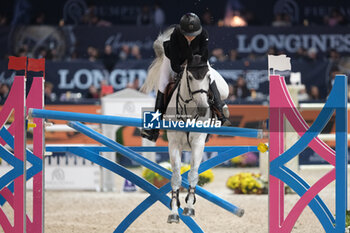 10/11/2024 - Lara Tryba riding Memphis Z in action during CSI5*- W Longines FEI Jumping World Cup 2024 Gran Prix presented by KASK, at Pala Fimauto on November 10, 2024, Verona, Italy. - CSI5*-W LONGINES FEI WORLD CUP™ PRESENTED BY KASK GRAN PRIX - INTERNAZIONALI - EQUITAZIONE