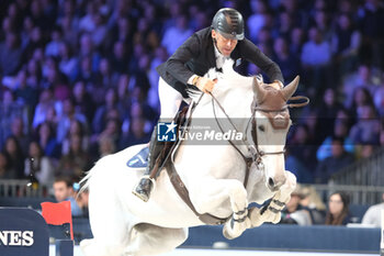 10/11/2024 - Philippe Rozier riding Dirty Sweet in action during CSI5*- W Longines FEI Jumping World Cup 2024 Gran Prix presented by KASK, at Pala Fimauto on November 10, 2024, Verona, Italy. - CSI5*-W LONGINES FEI WORLD CUP™ PRESENTED BY KASK GRAN PRIX - INTERNAZIONALI - EQUITAZIONE