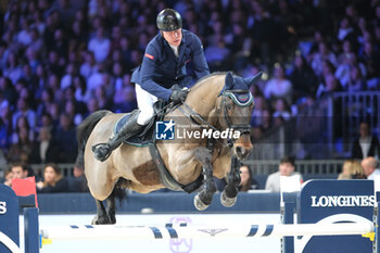 10/11/2024 - Mario Stevens riding Starissa FRH in action during CSI5*- W Longines FEI Jumping World Cup 2024 Gran Prix presented by KASK, at Pala Fimauto on November 10, 2024, Verona, Italy. - CSI5*-W LONGINES FEI WORLD CUP™ PRESENTED BY KASK GRAN PRIX - INTERNAZIONALI - EQUITAZIONE