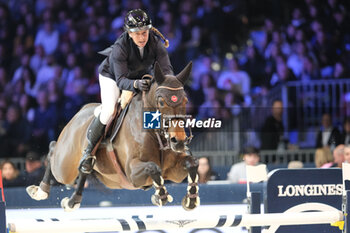 10/11/2024 - Barbara Schnieper riding Canice in action during CSI5*- W Longines FEI Jumping World Cup 2024 Gran Prix presented by KASK, at Pala Fimauto on November 10, 2024, Verona, Italy. - CSI5*-W LONGINES FEI WORLD CUP™ PRESENTED BY KASK GRAN PRIX - INTERNAZIONALI - EQUITAZIONE