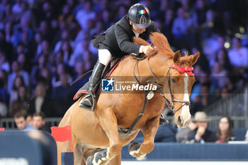 10/11/2024 - Arnaldo Bologni riding D Mark 2 in action during CSI5*- W Longines FEI Jumping World Cup 2024 Gran Prix presented by KASK, at Pala Fimauto on November 10, 2024, Verona, Italy. - CSI5*-W LONGINES FEI WORLD CUP™ PRESENTED BY KASK GRAN PRIX - INTERNAZIONALI - EQUITAZIONE