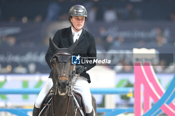 10/11/2024 - Michael Duffy riding Calypso de Beaufour in action during CSI5*- W Longines FEI Jumping World Cup 2024 Gran Prix presented by KASK, at Pala Fimauto on November 10, 2024, Verona, Italy. - CSI5*-W LONGINES FEI WORLD CUP™ PRESENTED BY KASK GRAN PRIX - INTERNAZIONALI - EQUITAZIONE