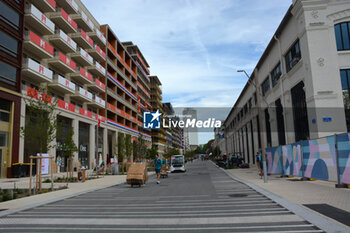 2024-07-25 - Olympics Village Italia Team arrive - OLYMPIC VILLAGE - OLYMPIC GAMES PARIS 2024 - OLYMPIC GAMES