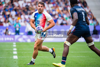 2024-07-24 - Antoine Dupont (France), Rugby Sevens, Men's Pool C between France and United States during the Olympic Games Paris 2024 on 24 July 2024 at Stade de France in Saint-Denis, France - OLYMPIC GAMES PARIS 2024 - 24/07 - OLYMPIC GAMES PARIS 2024 - OLYMPIC GAMES