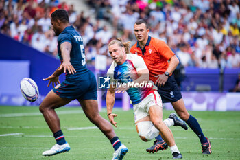 2024-07-24 - Stephen Parez Edo Martin (France), Rugby Sevens, Men's Pool C between France and United States during the Olympic Games Paris 2024 on 24 July 2024 at Stade de France in Saint-Denis, France - OLYMPIC GAMES PARIS 2024 - 24/07 - OLYMPIC GAMES PARIS 2024 - OLYMPIC GAMES