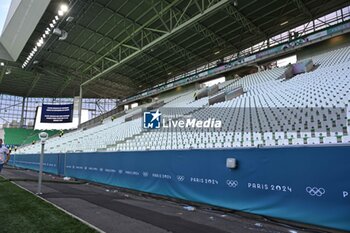 2024-07-24 - Empty stands after the restart of the match after the match has been suspended during the Football, Men's Group B, between Argentina and Morocco during the Olympic Games Paris 2024 on 24 July 2024 at Geoffroy-Guichard Stadium in Saint-Etienne, France - OLYMPIC GAMES PARIS 2024 - 24/07 - OLYMPIC GAMES PARIS 2024 - OLYMPIC GAMES