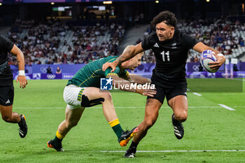 2024-07-24 - Moses Leo (New Zealand) and Ryan Oosthuizen (South Africa), Rugby Sevens, Men's Pool A between New Zealand and South Africa during the Olympic Games Paris 2024 on 24 July 2024 at Stade de France in Saint-Denis, France - OLYMPIC GAMES PARIS 2024 - 24/07 - OLYMPIC GAMES PARIS 2024 - OLYMPIC GAMES