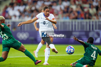 2024-07-26 - Lynn Williams (USA) and Esther Siamfuko (Zambia), Football, Women's Group B between United States and Zambia during the Olympic Games Paris 2024 on 25 July 2024 at Allianz Riviera in Nice, France - OLYMPIC GAMES PARIS 2024 - 25/07 - OLYMPIC GAMES PARIS 2024 - OLYMPIC GAMES