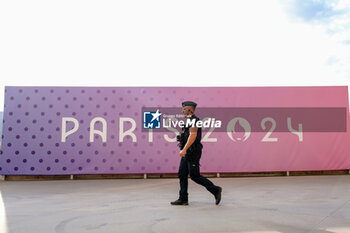 2024-07-26 - Illustration, Security around a stadium, Football, Women's Group B between United States and Zambia during the Olympic Games Paris 2024 on 25 July 2024 at Allianz Riviera in Nice, France - OLYMPIC GAMES PARIS 2024 - 25/07 - OLYMPIC GAMES PARIS 2024 - OLYMPIC GAMES