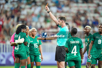 2024-07-26 - Pauline Zulu (Zambia) looks dejected after receiving a red card, Football, Women's Group B between United States and Zambia during the Olympic Games Paris 2024 on 25 July 2024 at Allianz Riviera in Nice, France - OLYMPIC GAMES PARIS 2024 - 25/07 - OLYMPIC GAMES PARIS 2024 - OLYMPIC GAMES