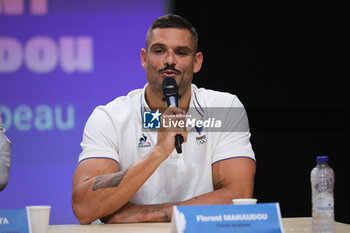 2024-07-26 - Florent MANAUDOU,Flag bearer during the opening ceremony of the Olympic Games Paris 2024 on 26 July 2024 in Paris, France - OLYMPIC GAMES PARIS 2024 - OPENING CEREMONY - 26/07 - OLYMPIC GAMES PARIS 2024 - OLYMPIC GAMES