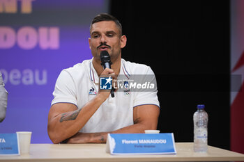 2024-07-26 - Florent MANAUDOU,Flag bearer during the opening ceremony of the Olympic Games Paris 2024 on 26 July 2024 in Paris, France - OLYMPIC GAMES PARIS 2024 - OPENING CEREMONY - 26/07 - OLYMPIC GAMES PARIS 2024 - OLYMPIC GAMES