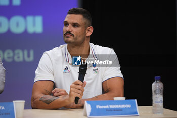 2024-07-26 - Florent MANAUDOU,Flag bearer during the opening ceremony of the Olympic Games Paris 2024 on 26 July 2024 in Paris, France - OLYMPIC GAMES PARIS 2024 - OPENING CEREMONY - 26/07 - OLYMPIC GAMES PARIS 2024 - OLYMPIC GAMES