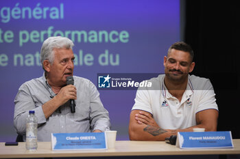 2024-07-26 - Claude ONESTA, General Manager of High Performance and Florent MANAUDOU,Flag bearer during the opening ceremony of the Olympic Games Paris 2024 on 26 July 2024 in Paris, France - OLYMPIC GAMES PARIS 2024 - OPENING CEREMONY - 26/07 - OLYMPIC GAMES PARIS 2024 - OLYMPIC GAMES