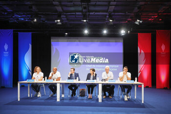 2024-07-26 - Melina ROBERT-MICHON (L),Jackson RICHARDSON, David LAPPARTIENT, Amélie OUEDA-CASTERA
Claude ONESTA, Florent MANAUDOU (R) during the opening ceremony of the Olympic Games Paris 2024 on 26 July 2024 in Paris, France - OLYMPIC GAMES PARIS 2024 - OPENING CEREMONY - 26/07 - OLYMPIC GAMES PARIS 2024 - OLYMPIC GAMES