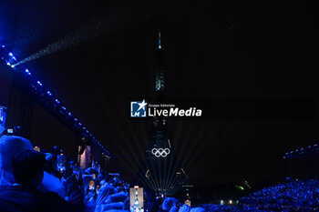 2024-07-26 - Olympic rings on the Eiffel Tower, Opening Ceremony during the Olympic Games Paris 2024 on 26 July 2024 in Paris, France - OLYMPIC GAMES PARIS 2024 - OPENING CEREMONY - 26/07 - OLYMPIC GAMES PARIS 2024 - OLYMPIC GAMES