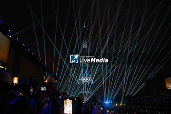 2024-07-26 - Olympic rings on the Eiffel Tower, Opening Ceremony during the Olympic Games Paris 2024 on 26 July 2024 in Paris, France - OLYMPIC GAMES PARIS 2024 - OPENING CEREMONY - 26/07 - OLYMPIC GAMES PARIS 2024 - OLYMPIC GAMES