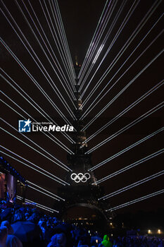 2024-07-26 - Olympic rings on the Eiffel Tower, Opening Ceremony during the Olympic Games Paris 2024 on 26 July 2024 in Paris, France - OLYMPIC GAMES PARIS 2024 - OPENING CEREMONY - 26/07 - OLYMPIC GAMES PARIS 2024 - OLYMPIC GAMES