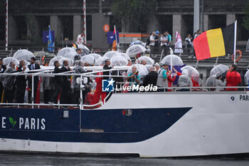 2024-07-26 - Team Belgium parade, Opening Ceremony during the Olympic Games Paris 2024 on 26 July 2024 in Paris, France - OLYMPIC GAMES PARIS 2024 - OPENING CEREMONY - 26/07 - OLYMPIC GAMES PARIS 2024 - OLYMPIC GAMES