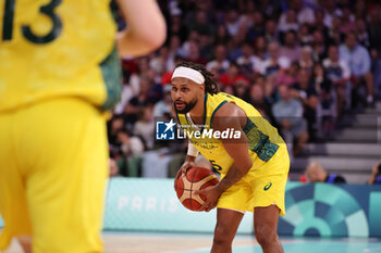 2024-07-27 - Patty Mills of Australia, Basketball, Men's Group Phase - Group A between Australia and Spain during the Olympic Games Paris 2024 on 27 July 2024 in Villeneuve-d'Ascq near Lille, France - OLYMPIC GAMES PARIS 2024 - 27/07 - OLYMPIC GAMES PARIS 2024 - OLYMPIC GAMES