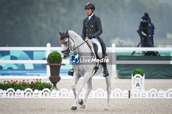 2024-07-27 - BENITEZ VALLE Esteban of Spain during the eventing, team and individual dressage, Olympic Games Paris 2024 on 27 July 2024 at Chateau de Versailles in Versailles, France - OLYMPIC GAMES PARIS 2024 - 27/07 - OLYMPIC GAMES PARIS 2024 - OLYMPIC GAMES