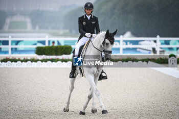 2024-07-27 - BENITEZ VALLE Esteban of Spain during the eventing, team and individual dressage, Olympic Games Paris 2024 on 27 July 2024 at Chateau de Versailles in Versailles, France - OLYMPIC GAMES PARIS 2024 - 27/07 - OLYMPIC GAMES PARIS 2024 - OLYMPIC GAMES