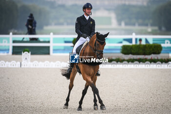 2024-07-27 - McNAB Kevin of Australia during the eventing, team and individual dressage, Olympic Games Paris 2024 on 27 July 2024 at Chateau de Versailles in Versailles, France - OLYMPIC GAMES PARIS 2024 - 27/07 - OLYMPIC GAMES PARIS 2024 - OLYMPIC GAMES