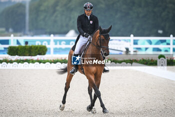 2024-07-27 - OIWA Yoshiaki of Japan during the eventing, team and individual dressage, Olympic Games Paris 2024 on 27 July 2024 at Chateau de Versailles in Versailles, France - OLYMPIC GAMES PARIS 2024 - 27/07 - OLYMPIC GAMES PARIS 2024 - OLYMPIC GAMES