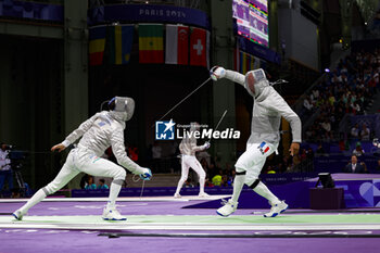 2024-07-27 - APITHY Bolade of France, SZATMARI Andras of Hungarian, Men's Sabre Individual Fencing during the Olympic Games Paris 2024 on 27 July 2024 at Le Grand Palais in Paris, France - OLYMPIC GAMES PARIS 2024 - 27/07 - OLYMPIC GAMES PARIS 2024 - OLYMPIC GAMES