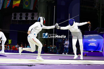 2024-07-27 - VITALIS Coraline of France, KNAPIK-MIAZGA Renata of Poland Women's Épée Individual Fencing during the Olympic Games Paris 2024 on 27 July 2024 at Le Grand Palais in Paris, France - OLYMPIC GAMES PARIS 2024 - 27/07 - OLYMPIC GAMES PARIS 2024 - OLYMPIC GAMES