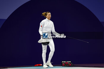 2024-07-27 - MALLO-BRETON Auriane of france, BEZHURA Dzhoan Feybi of Ukraine Women's Épée Individual Fencing during the Olympic Games Paris 2024 on 27 July 2024 at Le Grand Palais in Paris, France - OLYMPIC GAMES PARIS 2024 - 27/07 - OLYMPIC GAMES PARIS 2024 - OLYMPIC GAMES