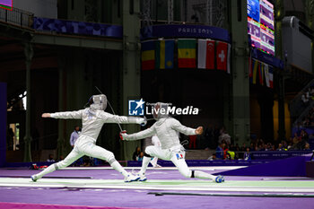 2024-07-27 - APITHY Bolade of France, SZATMARI Andras of Hungarian, Men's Sabre Individual Fencing during the Olympic Games Paris 2024 on 27 July 2024 at Le Grand Palais in Paris, France - OLYMPIC GAMES PARIS 2024 - 27/07 - OLYMPIC GAMES PARIS 2024 - OLYMPIC GAMES