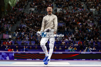 2024-07-27 - PATRICE Sebastien of France, RAHBARI Mohammad of Islamic Republic of Iran, Men's Sabre Individual Fencing during the Olympic Games Paris 2024 on 27 July 2024 at Le Grand Palais in Paris, France - OLYMPIC GAMES PARIS 2024 - 27/07 - OLYMPIC GAMES PARIS 2024 - OLYMPIC GAMES