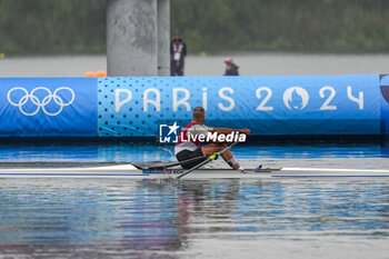 2024-07-27 - Abdelkhalek Elbanna of Egypt, Rowing, Men's Single Sculls Heats, during the Olympic Games Paris 2024 on 27 July 2024 at Vaires-Sur-Marne Nautical Stadium in Vaires-sur-Marne, France - OLYMPIC GAMES PARIS 2024 - 27/07 - OLYMPIC GAMES PARIS 2024 - OLYMPIC GAMES