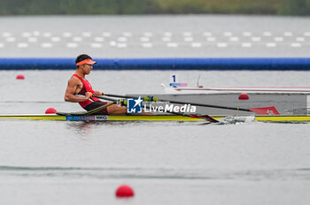 2024-07-27 - Hin Chun Chiu of Hong Kong, Rowing, Men's Single Sculls Heats, during the Olympic Games Paris 2024 on 27 July 2024 at Vaires-Sur-Marne Nautical Stadium in Vaires-sur-Marne, France - OLYMPIC GAMES PARIS 2024 - 27/07 - OLYMPIC GAMES PARIS 2024 - OLYMPIC GAMES