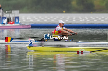 2024-07-27 - Mihai Chiruta of Romania, Rowing, Men's Single Sculls Heats, during the Olympic Games Paris 2024 on 27 July 2024 at Vaires-Sur-Marne Nautical Stadium in Vaires-sur-Marne, France - OLYMPIC GAMES PARIS 2024 - 27/07 - OLYMPIC GAMES PARIS 2024 - OLYMPIC GAMES