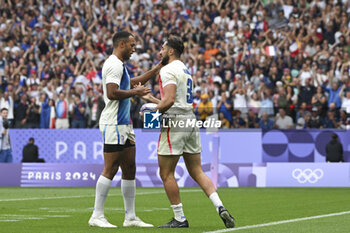 2024-07-27 - Rayan Rebbadj (France) celebrates a try with Varian Pasquet, Rugby Sevens, Men's Semi-final between South Africa and and France during the Olympic Games Paris 2024 on 27 July 2024 at Stade de France in Saint-Denis, France - OLYMPIC GAMES PARIS 2024 - 27/07 - OLYMPIC GAMES PARIS 2024 - OLYMPIC GAMES