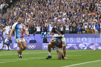 2024-07-27 - Rayan Rebbadj (France) celebrates a try with Antoine Dupont, Rugby Sevens, Men's Semi-final between South Africa and and France during the Olympic Games Paris 2024 on 27 July 2024 at Stade de France in Saint-Denis, France - OLYMPIC GAMES PARIS 2024 - 27/07 - OLYMPIC GAMES PARIS 2024 - OLYMPIC GAMES