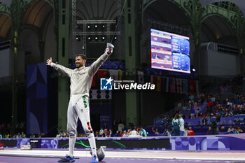 2024-07-27 - SAMELE Luigi of Italy, AMER Mohamed of Egypt, Men's Sabre Individual Fencing during the Olympic Games Paris 2024 on 27 July 2024 at Le Grand Palais in Paris, France - OLYMPIC GAMES PARIS 2024 - 27/07 - OLYMPIC GAMES PARIS 2024 - OLYMPIC GAMES