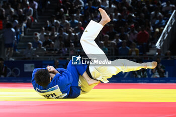 2024-07-27 - Yung Wei Yang ( TPE ) vs Ryuju Nagayama ( JPN ), Judo, Men -60 kg Repechage contest during the Olympic Games Paris 2024 on 27 July 2024 at Arena Champ de Mars in Paris, France - OLYMPIC GAMES PARIS 2024 - 27/07 - OLYMPIC GAMES PARIS 2024 - OLYMPIC GAMES