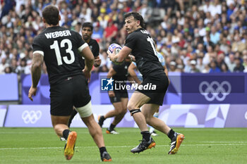 2024-07-27 - Leroy Carter (New Zealand), Rugby Sevens, Men's Semi-final between New Zealand and Argentina during the Olympic Games Paris 2024 on 27 July 2024 at Stade de France in Saint-Denis, France - OLYMPIC GAMES PARIS 2024 - 27/07 - OLYMPIC GAMES PARIS 2024 - OLYMPIC GAMES