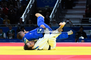 2024-07-27 - Yeldos Smetov ( KAZ ) and Luka Mkheidze ( FRA ), Judo, Men -60 kg Final during the Olympic Games Paris 2024 on 27 July 2024 at Arena Champ de Mars in Paris, France - OLYMPIC GAMES PARIS 2024 - 27/07 - OLYMPIC GAMES PARIS 2024 - OLYMPIC GAMES