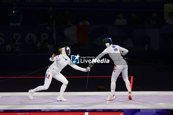 2024-07-27 - MALLO-BRETON Auriane of France, KONG Man Wai Vivian of Hong Kong, China Women's Épée Individual Fencing during the Olympic Games Paris 2024 on 27 July 2024 at Le Grand Palais in Paris, France - OLYMPIC GAMES PARIS 2024 - 27/07 - OLYMPIC GAMES PARIS 2024 - OLYMPIC GAMES